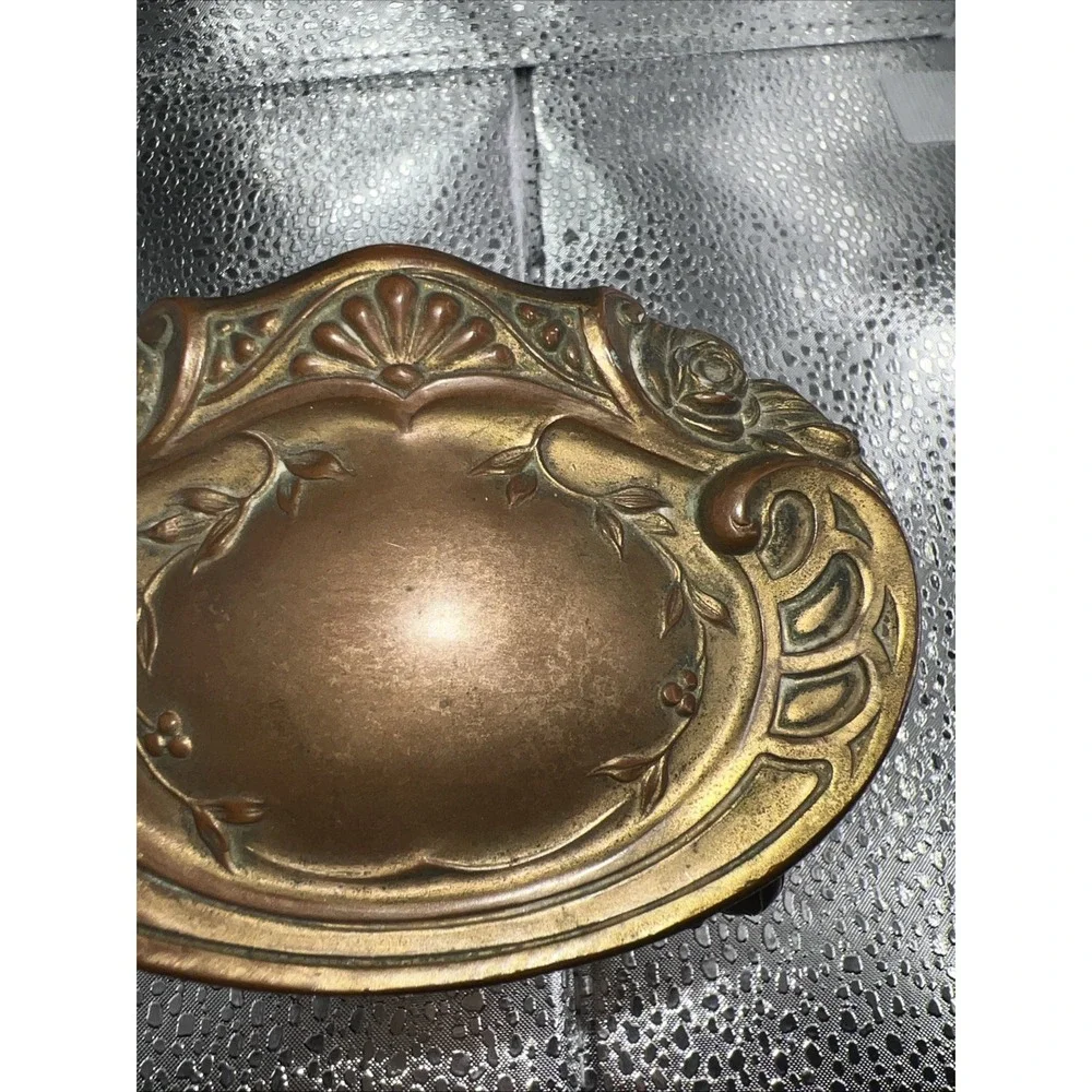 elaborate‎ vintage jewelry casket box brass metal